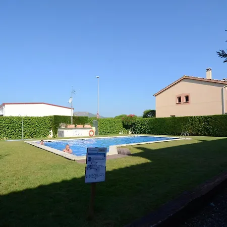 Casa de vacances House In Lestartit Near Sandy *